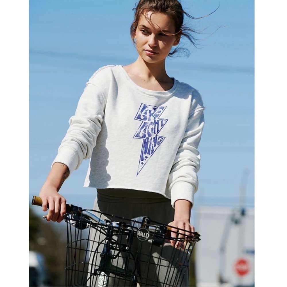 Free People Movement Like Lightning Pullover Size Small Grey Cropped Raw Hem